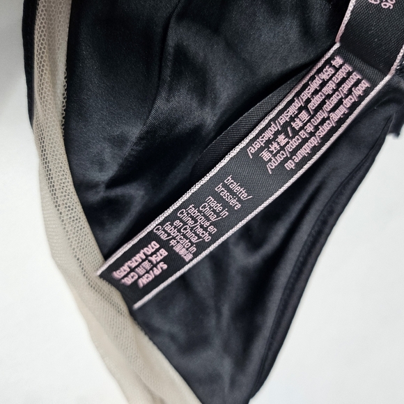 Victoria's Secret Luxe Dragon Lace Bralette Black Satin Mesh Plunging Neck Sz S - Picture 14 of 16